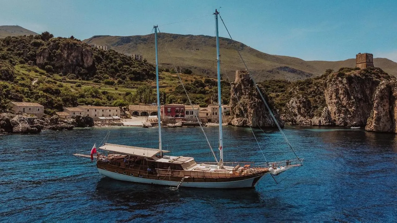 Couette-café Sicily Sea Charter Caicco Hande Capo Galera Palerme